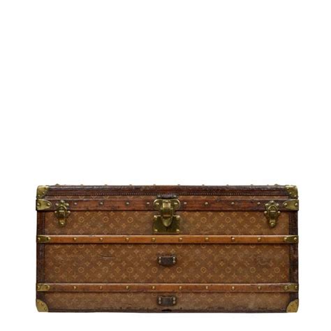 louis vuitton truhe|louis vuitton trunk book.